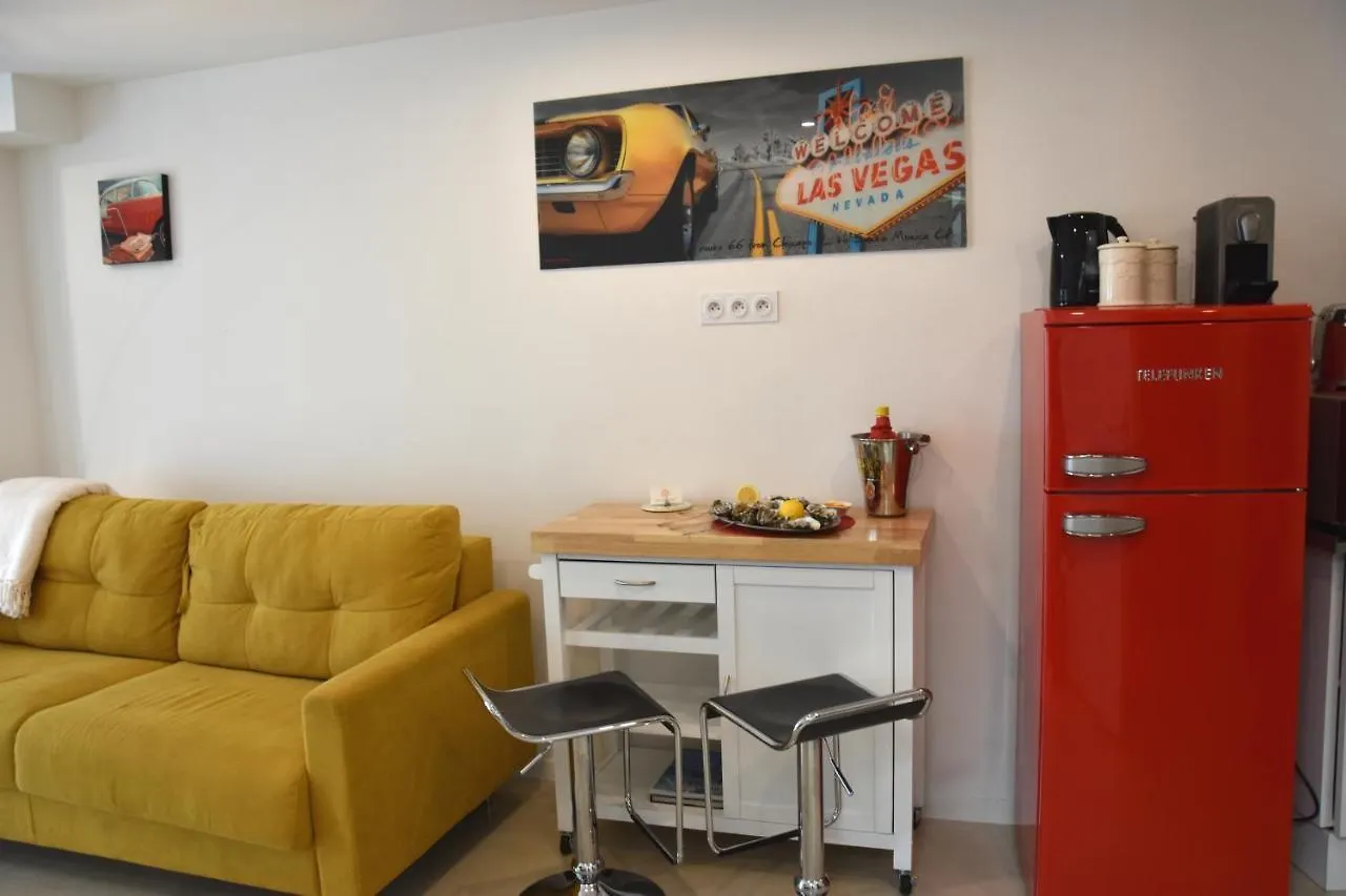 Residence D'Azur Apartments Near Palais Des Festivals Cannes 0*,  Francia
