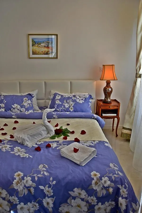 Residence D'Azur Apartments Near Palais Des Festivals Cannes Francia
